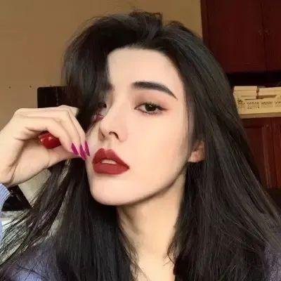 丹妮尔·凯布尔：目击者